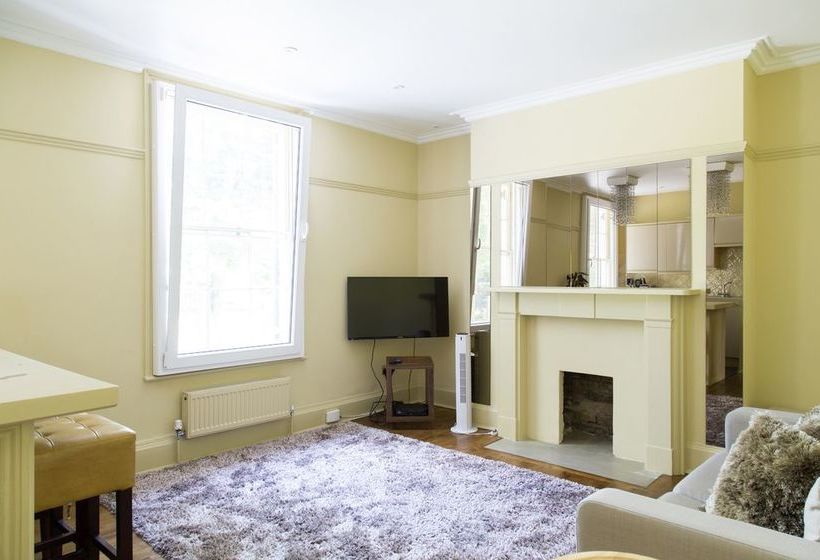 Cambridge City Apartments (peymans)