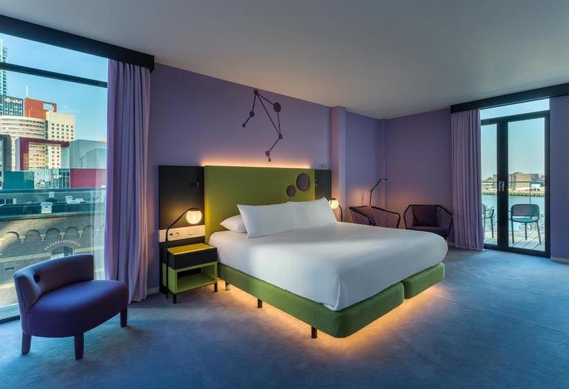 Hotel Room Mate Bruno