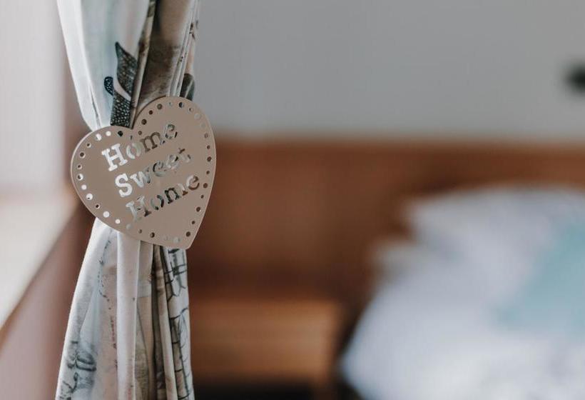 Hotel Au Coeur De Lacuisine 18