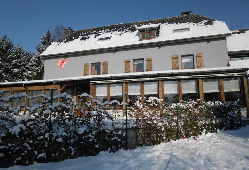 Hotel Au Coeur De Lacuisine 2