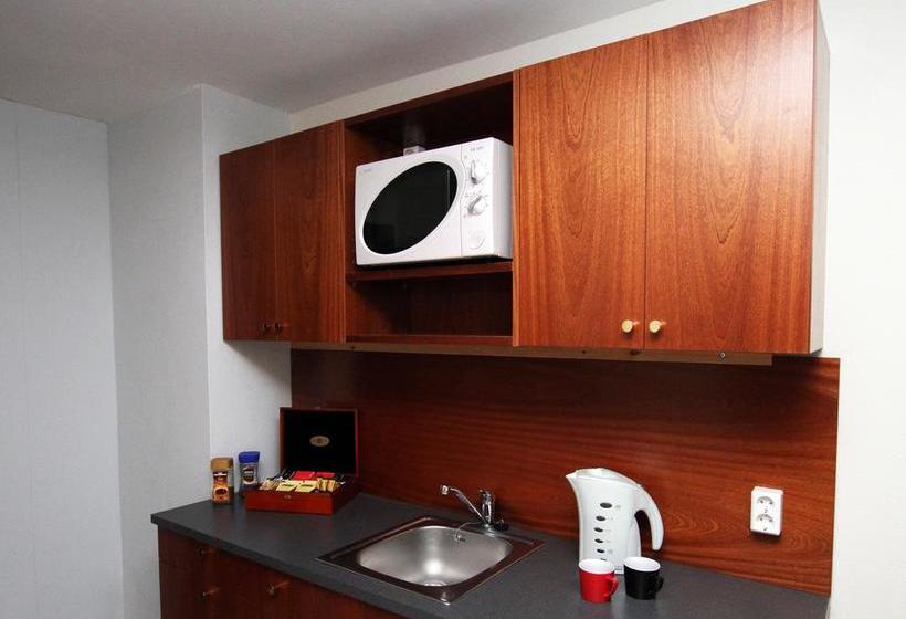 Bed and Breakfast Guesthouse Grai Hundurinn 6