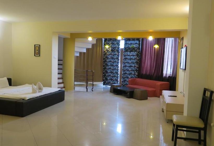 Bed and Breakfast Pensiune Hora 3