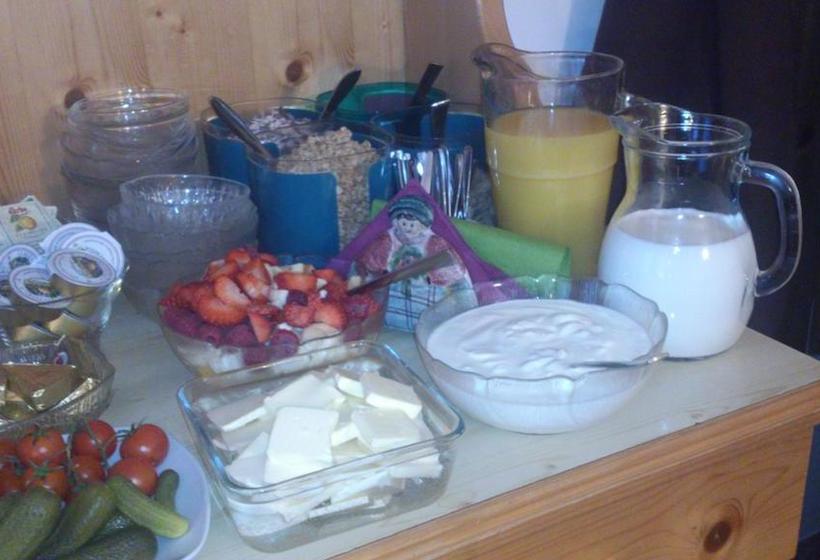 Bed and Breakfast Gästeheim Ribis 8