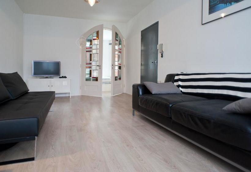 Bed and Breakfast Tommy S Apartment 10