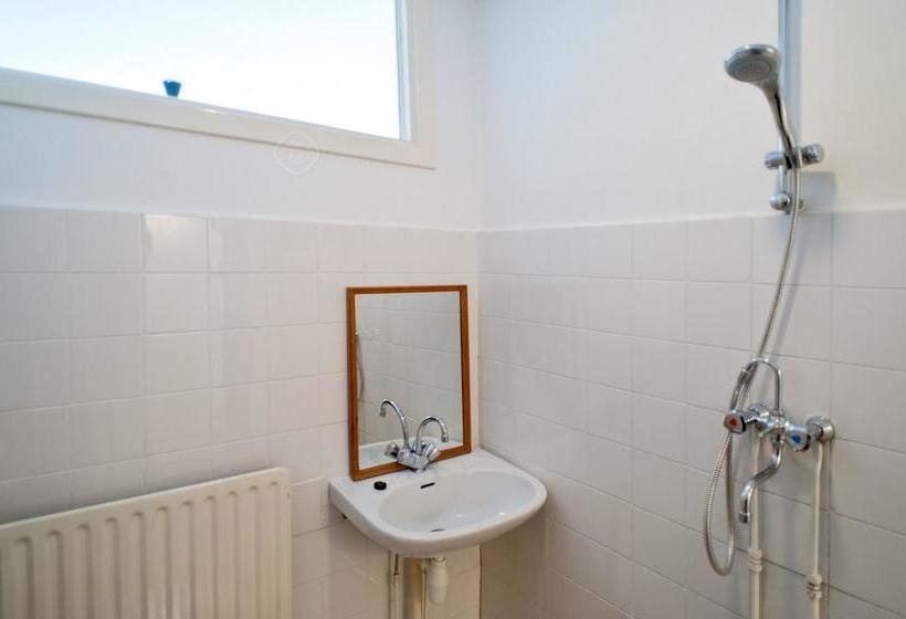 Bed and Breakfast Tommy S Apartment 15