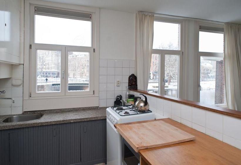 Bed and Breakfast Tommy S Apartment 3