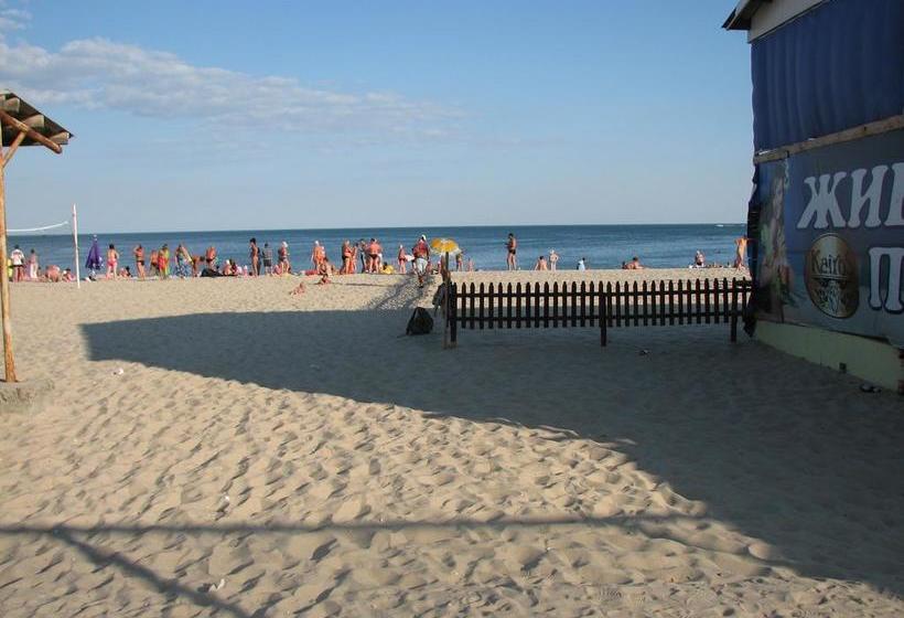 Hôtel Zhavoronok 14