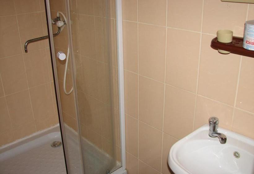 Hôtel Zhavoronok 18