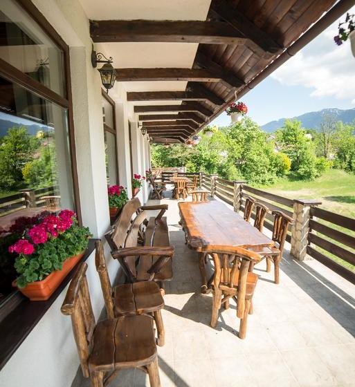 Hotel Bran Chalet 2
