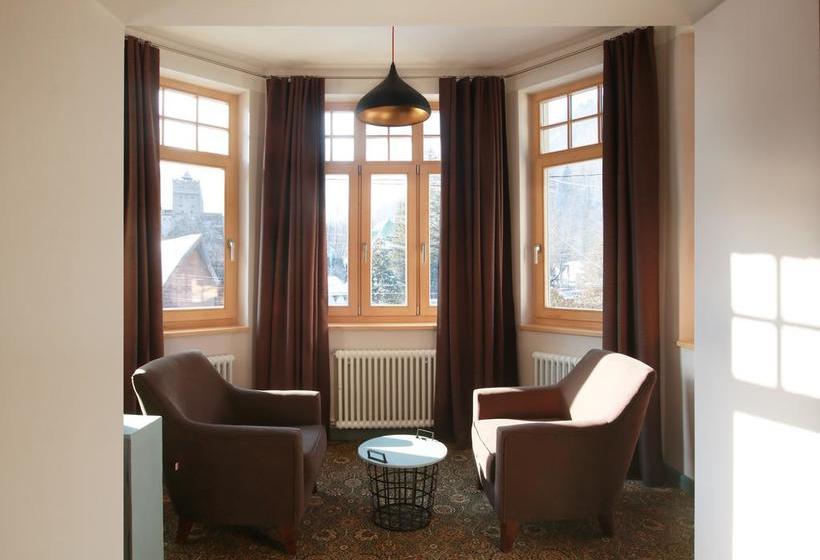 Hotel Conacul Törzburg 10