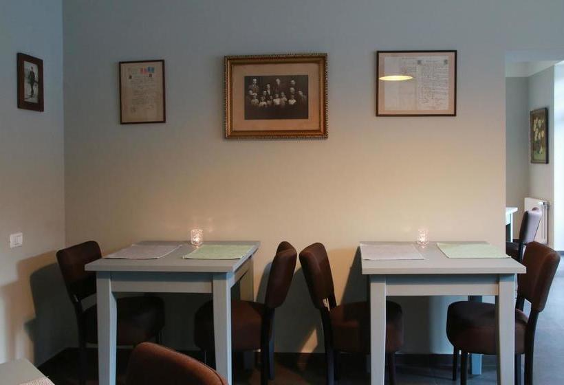 Hotel Conacul Törzburg 20