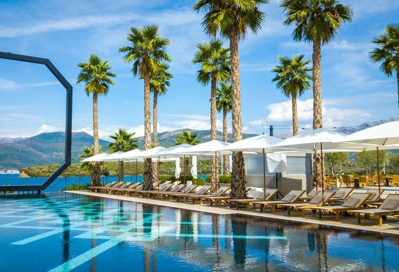 La Perla Hotel & Villas 3