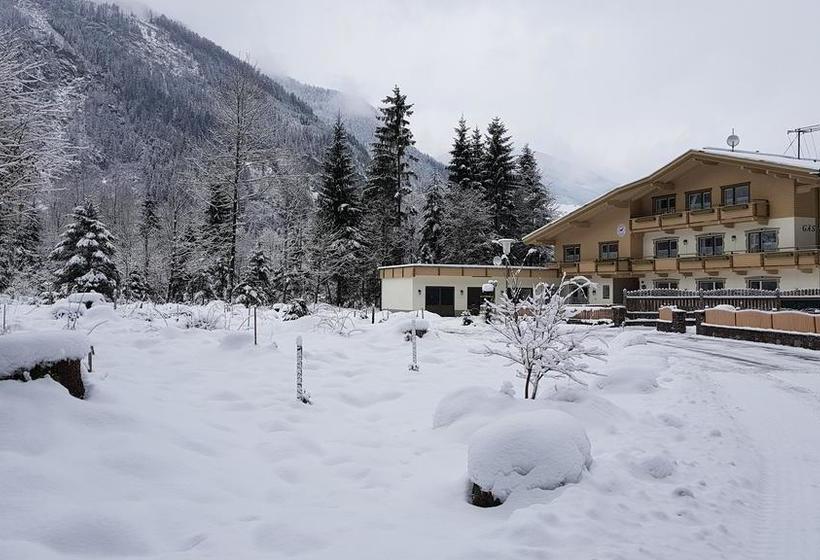 Hotel Chalet Amadeus Mayrhofen
