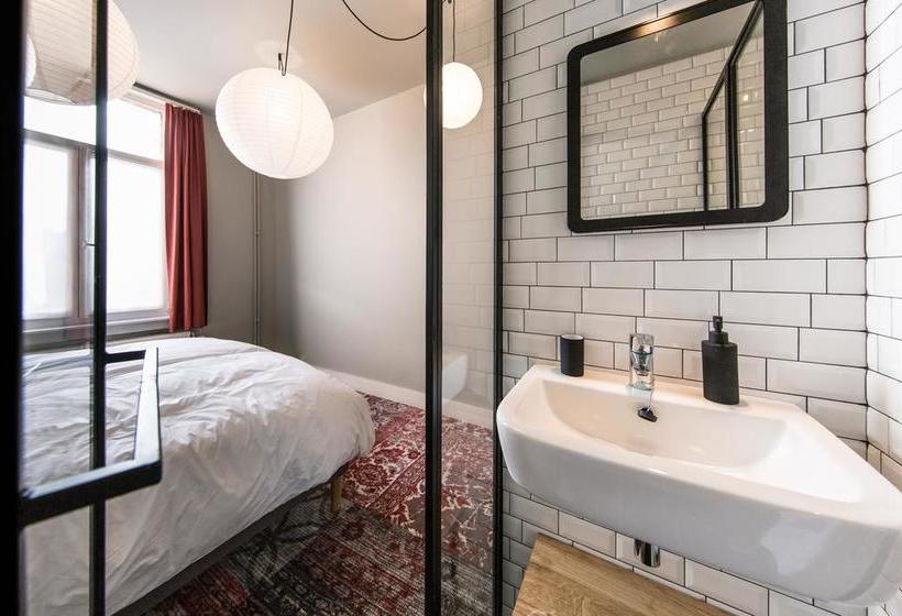 Simone S Kitchen B&b 16