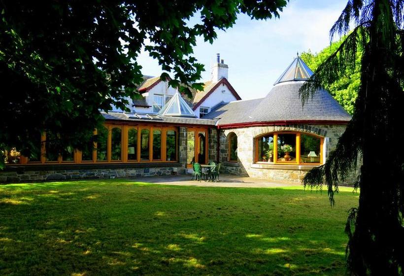 Errichel House & Cottages B&B