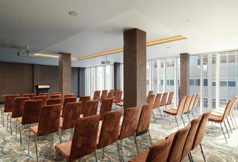 Hastings Grand Central Hotel 3