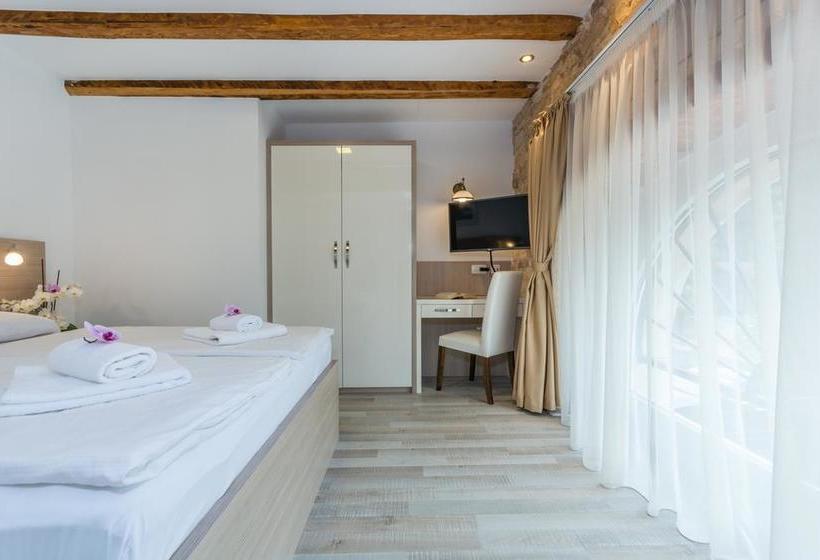 Hotel Minella Residence 17