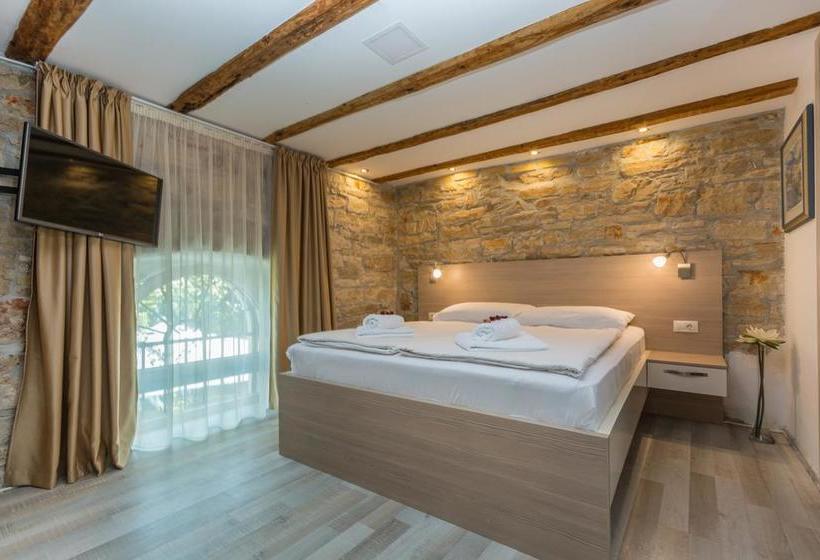 Hotel Minella Residence 5