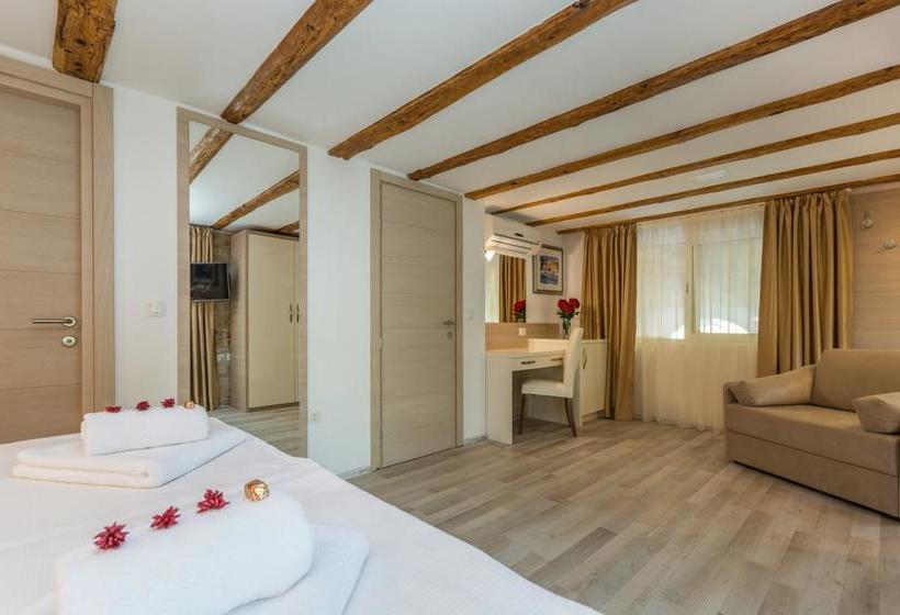 Hotel Minella Residence 9