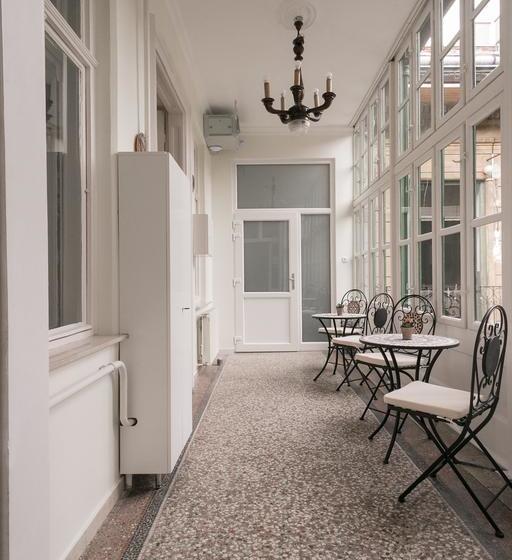 Hôtel Ozone Private Rooms And Hostel