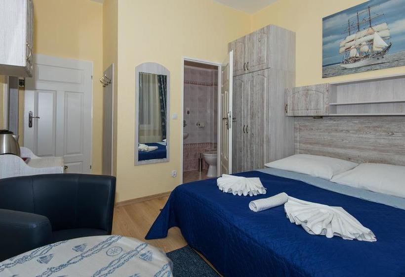 Hotel Villa Casteria 18