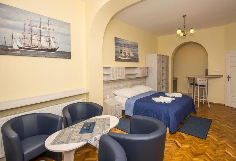 Hotel Villa Casteria 9