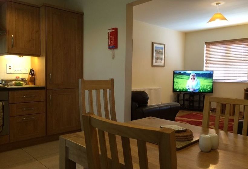 Hotel Stable Court 5