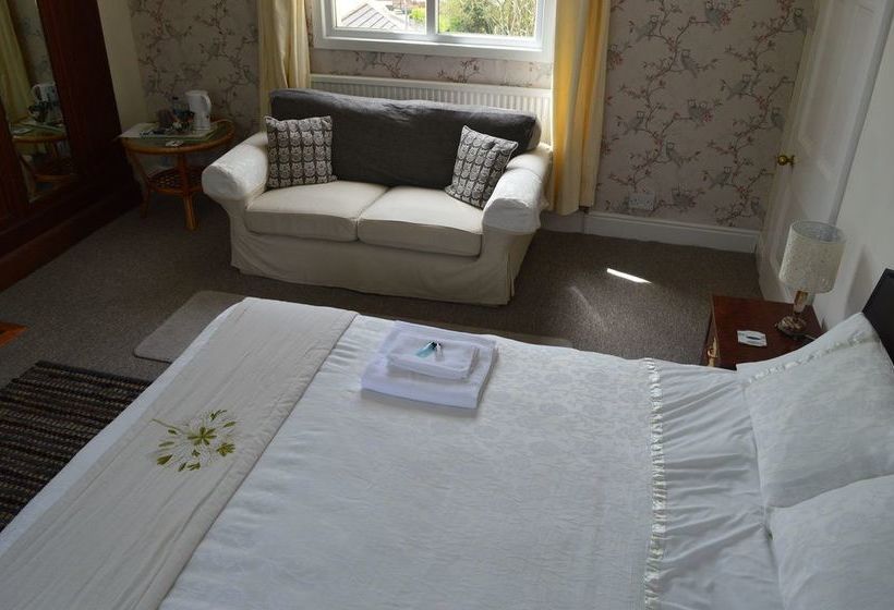 Pension Owl House 10