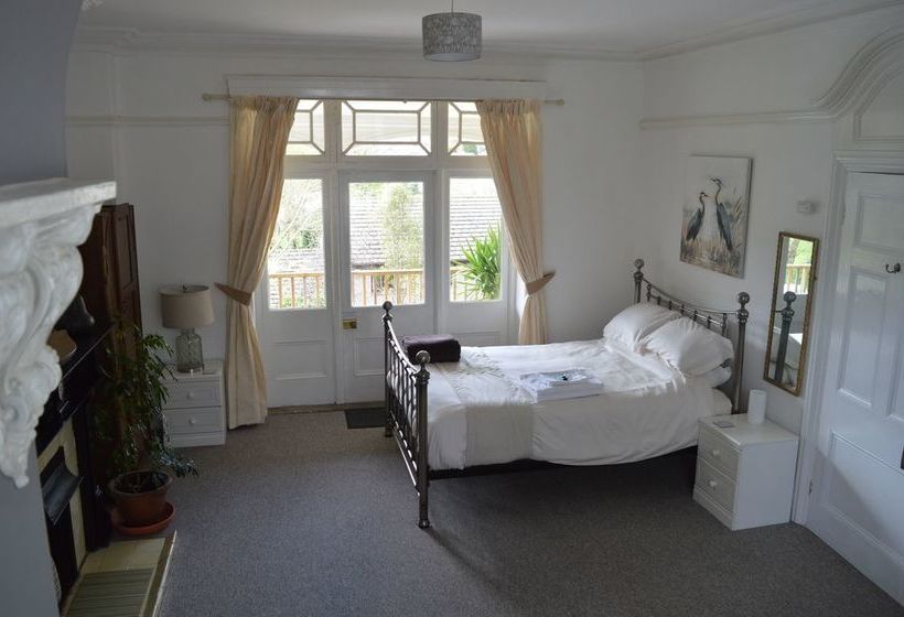 Pension Owl House 13