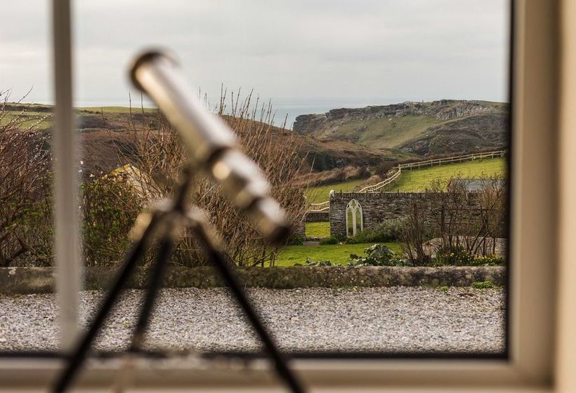 Pension (Hôtel basse catégorie) The Avalon 20