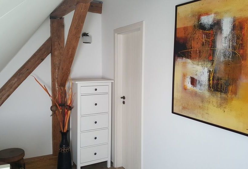 Hôtel House Of Roses 10