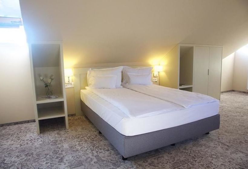 Hotel Sarea N Bucate 13