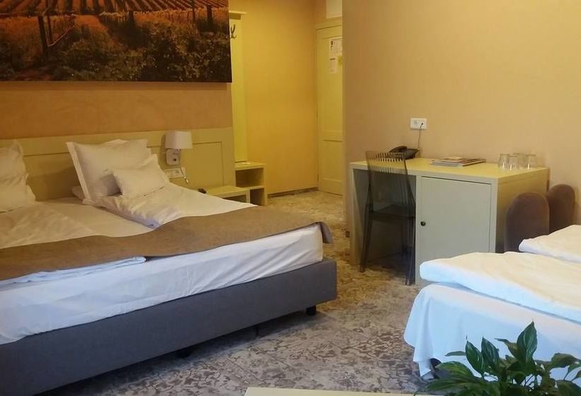 Hotel Sarea N Bucate 15