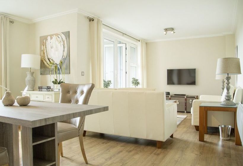 Oakdale Apartments 14