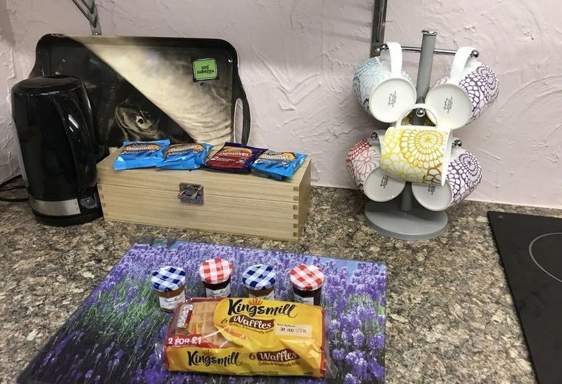 Dollydrops Cottage 13