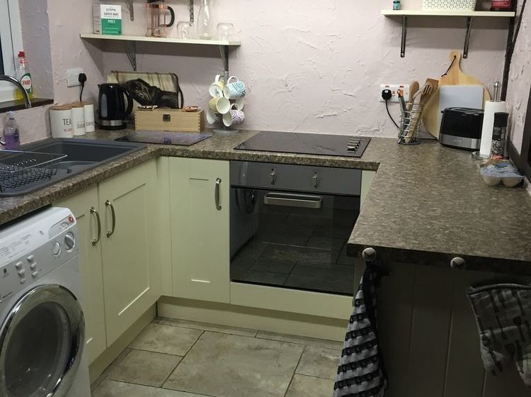 Dollydrops Cottage 8