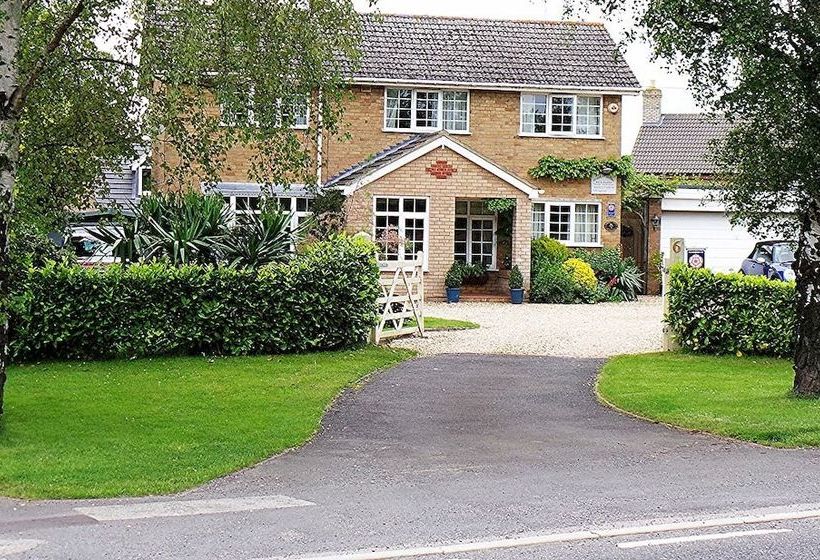 Bed & Breakfast Silverstone Guest House