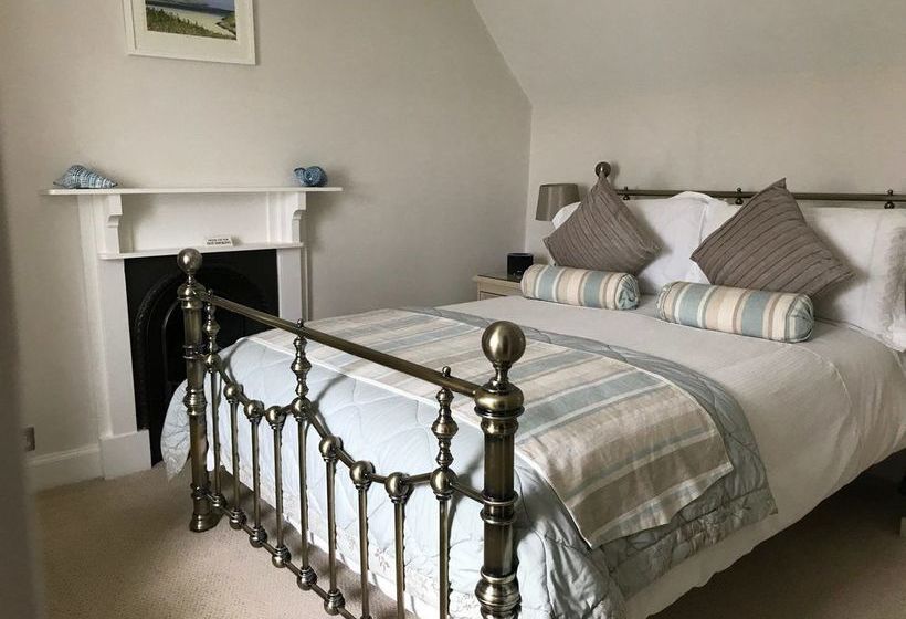 Brookdale Bed & Breakfast 2