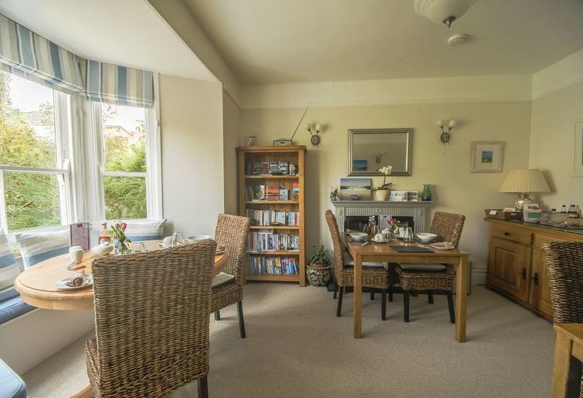 Brookdale Bed & Breakfast 8