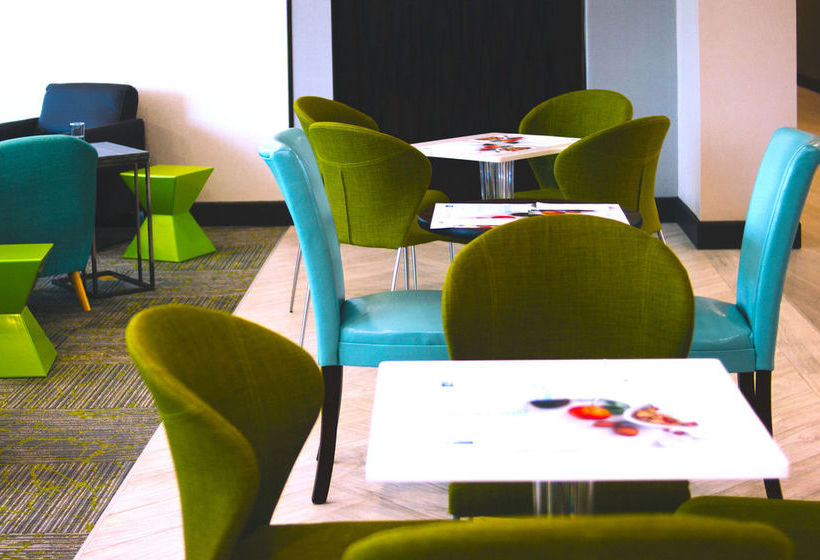 Hotel Holiday Inn Express & Suites Mexicali  | Mexicali | Baja California | México 2