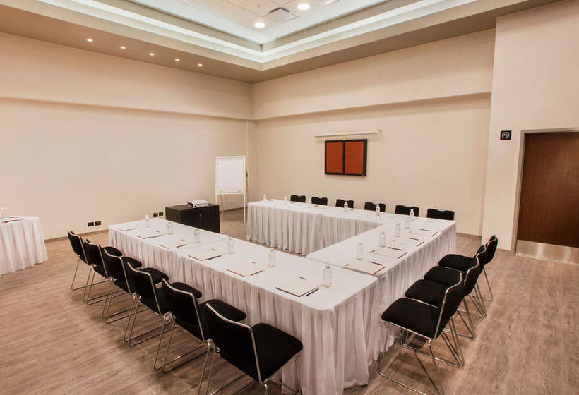 Hotel City Express Suites Cabo San Lucas  | Cabo san Lucas | Baja California Sur | México 13