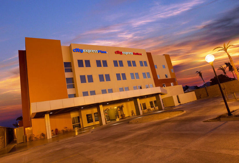 Hotel City Express Suites Cabo San Lucas  | Cabo san Lucas | Baja California Sur | México 14