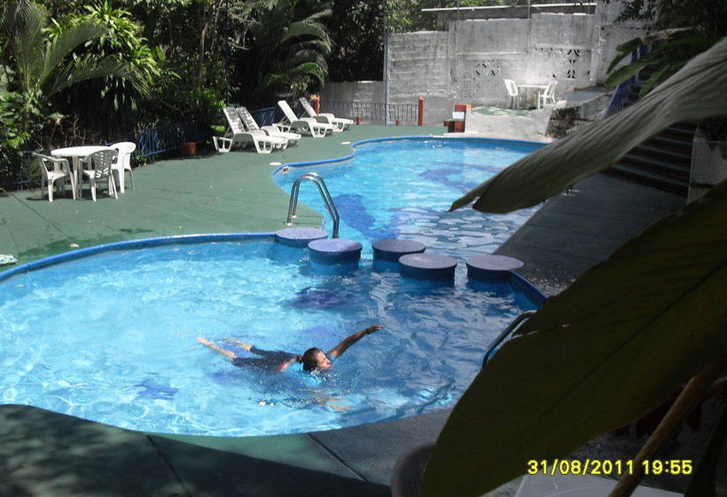 Hotel La Quinta Avenida