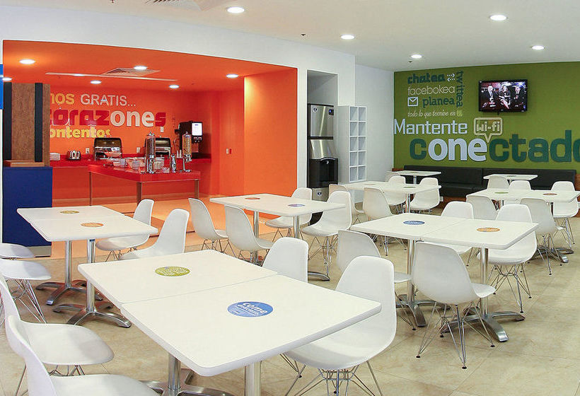 Hotel One Leon Poliforum  | León | Guanajuato | Mexico 10