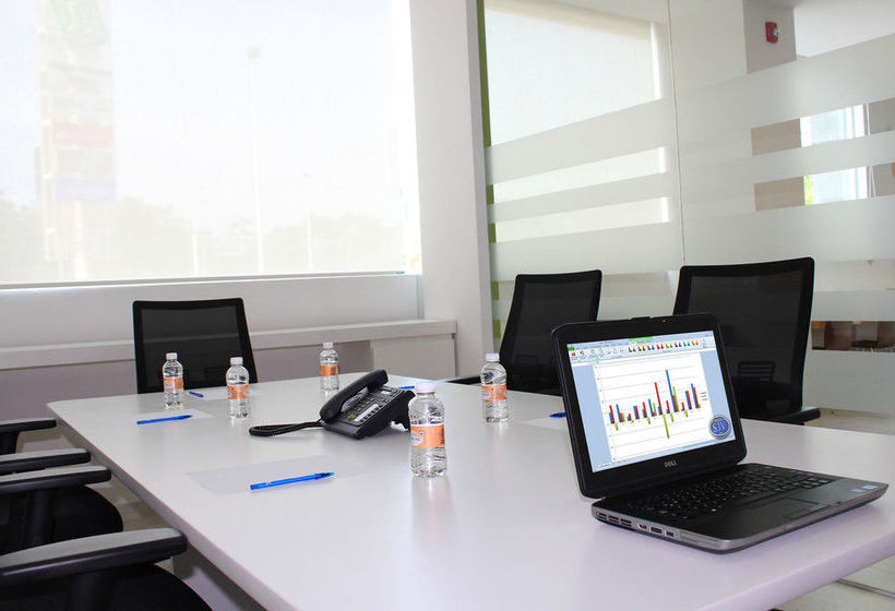 Hotel One Leon Poliforum  | León | Guanajuato | Mexico 5