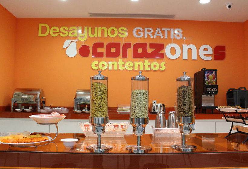 Hotel One Leon Poliforum  | León | Guanajuato | Mexico 7