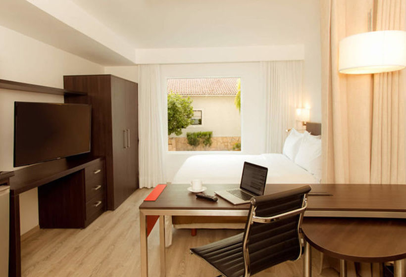 Fiesta Inn Loft Irapuato  | Irapuato | Guanajuato | México 9