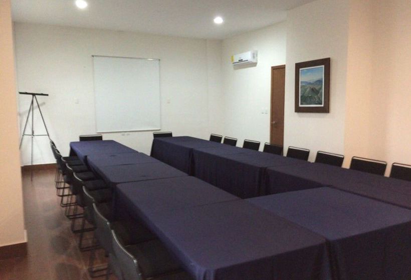 Eco Express Hotel Poliforum  | León | Guanajuato | México 19