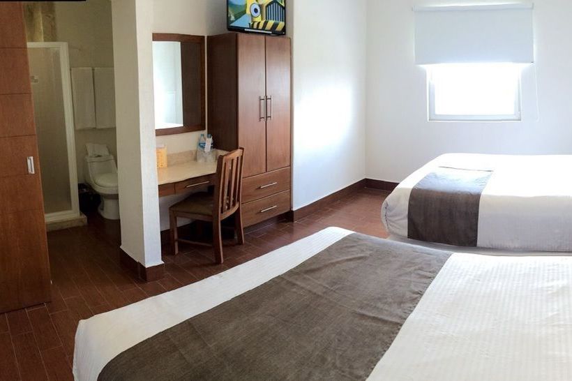 Eco Express Hotel Poliforum  | León | Guanajuato | México 2