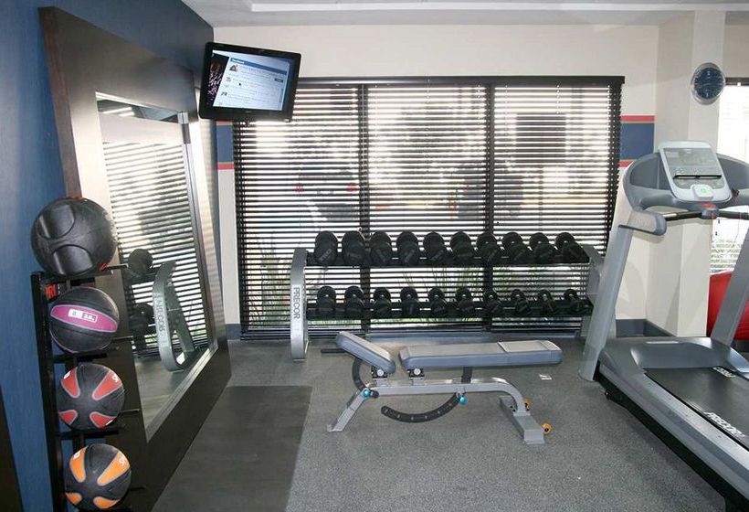 Hotel Hampton Inn by Hilton Monterrey Airport  | Apodaca | Nuevo Leon | México 6